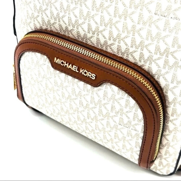 Michael Kors Medium Jaycee Zip Packet Backpack & Trifold Wallet Vanilla/Brown - Picture 10 of 16
